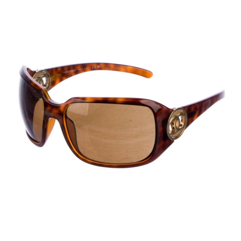 Chanel Interlocking Cc Logo Square Sunglasses - image 2